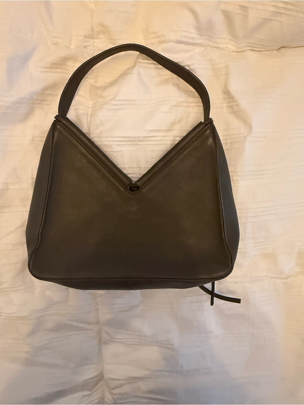 Reformation Medium Chiara Bag in Olive - Picture 3 of 5